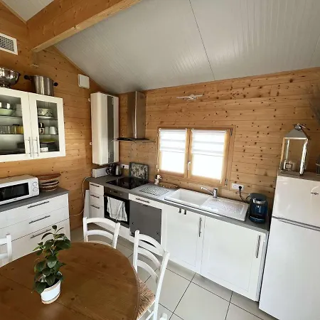 Maison Agde, 3 Pieces, 6 Personnes - Fr-1-702-57 Holiday home *